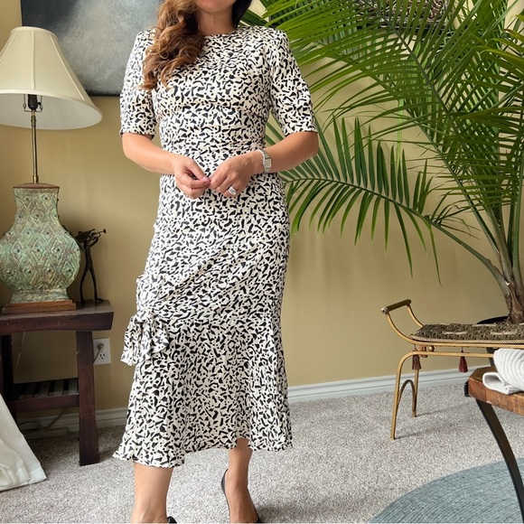 Vintage 100% Silk Floral MIDI Dress - Picture 2 of 16